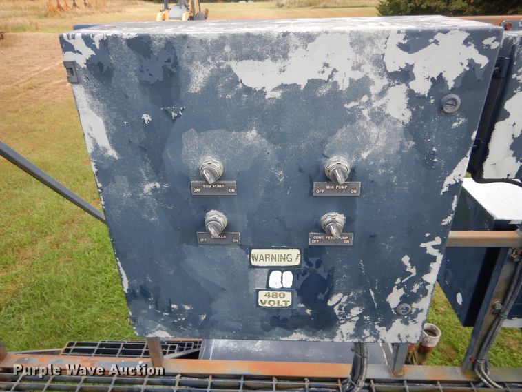 image for item DH6225 Tulsa Rig Iron MCS325 vacuum reclaimer