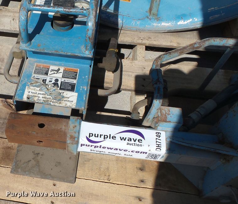 image for item DH7749 Condux cable puller