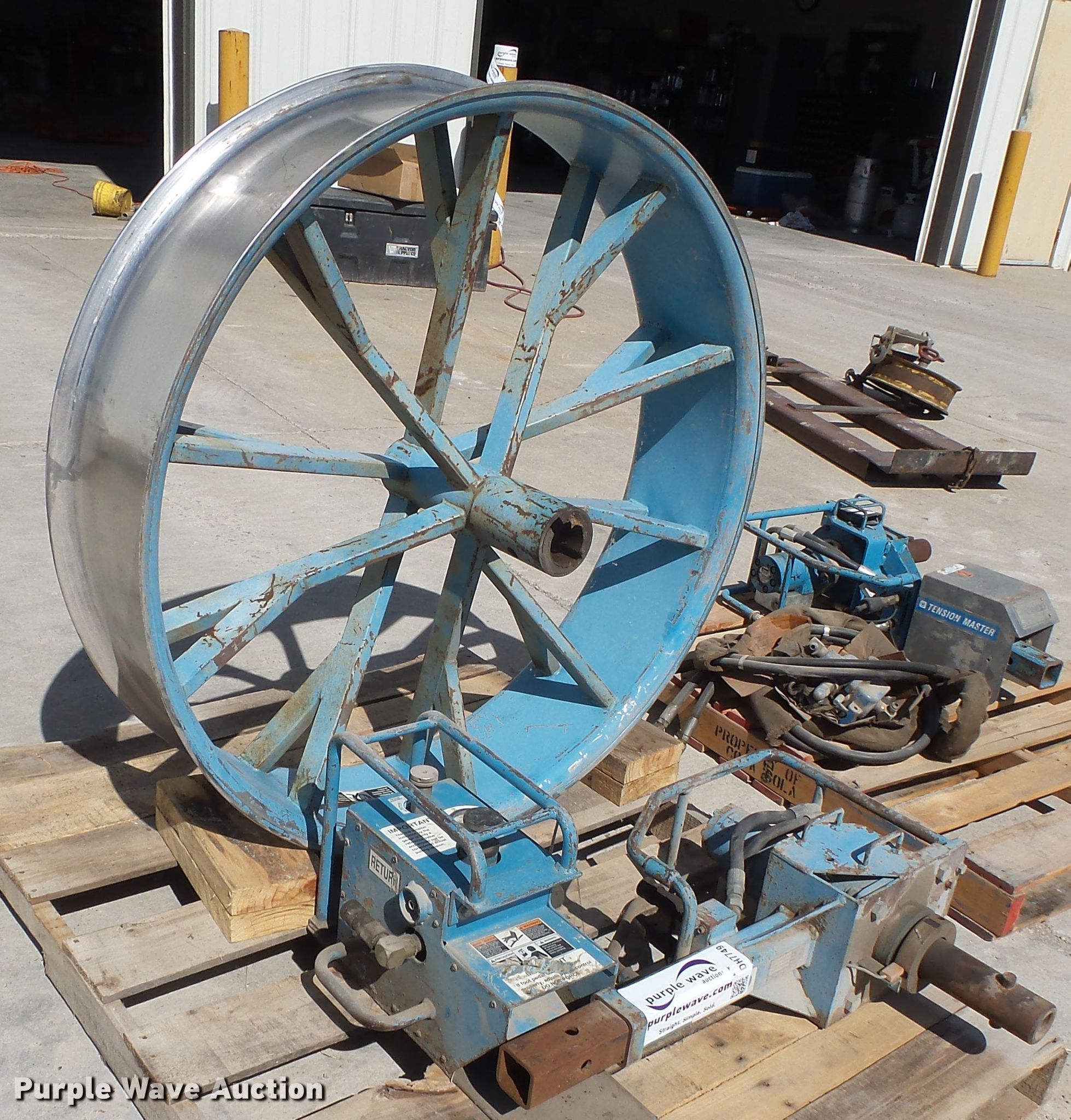 Condux cable puller in Sikeston, MO Item DH7749 sold Purple Wave