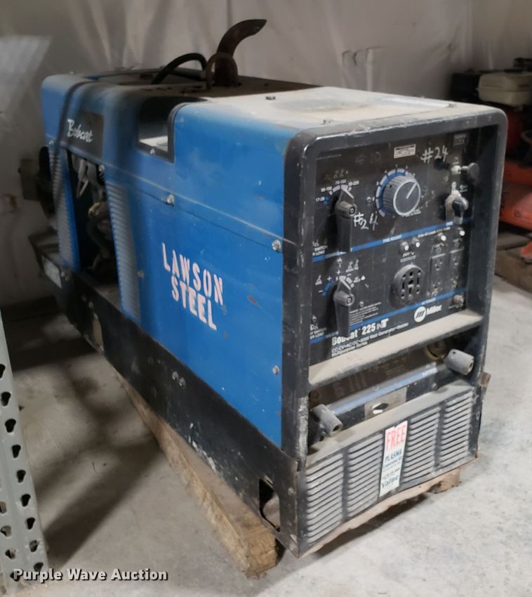 image for item HX9614 Miller Bobcat 225NT  welder/generator