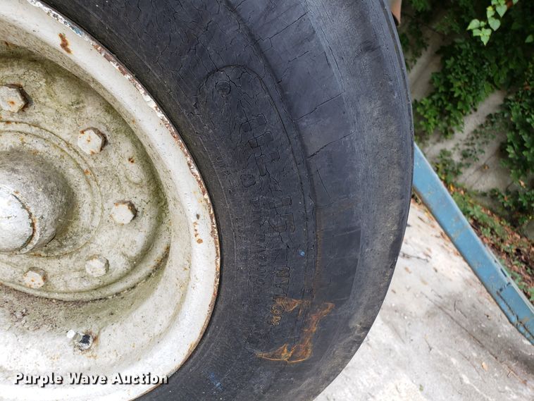 image for item IC9914 Running gear