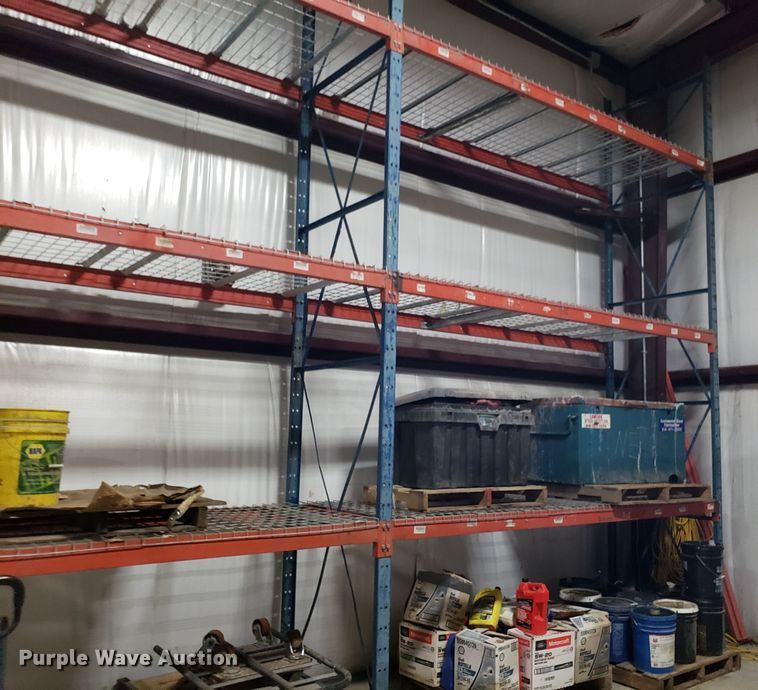 image for item IC9918 Pallet racking