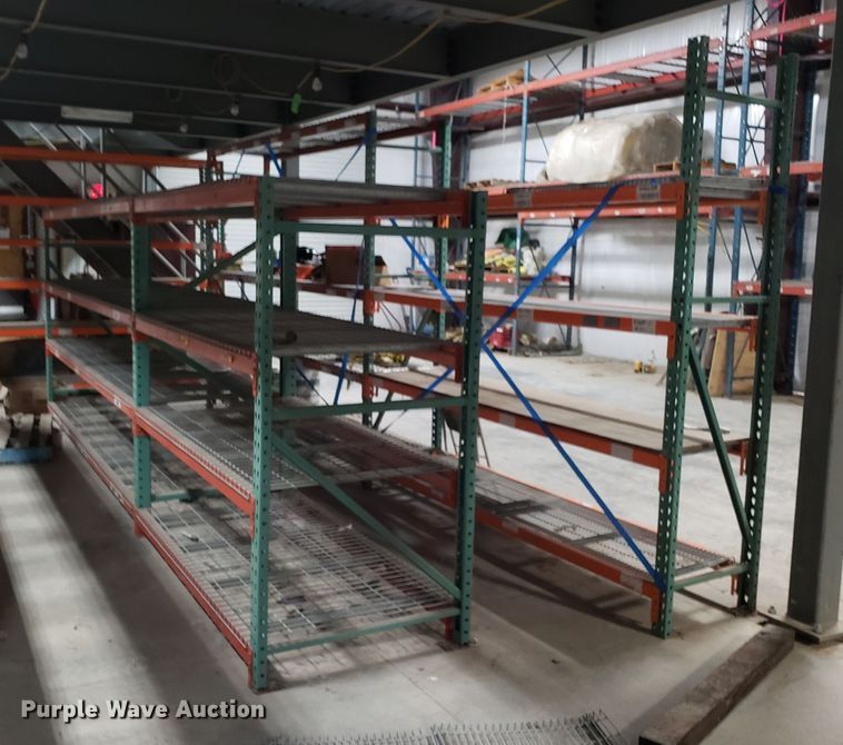 image for item IC9920 Pallet racking