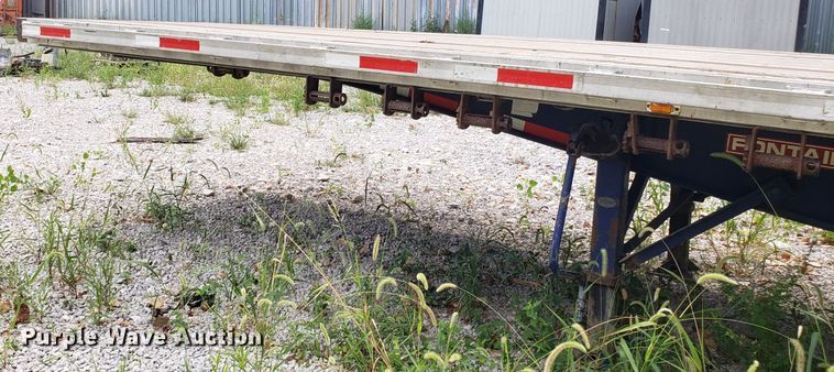 image for item IC9930 2006 Fontaine  flatbed trailer