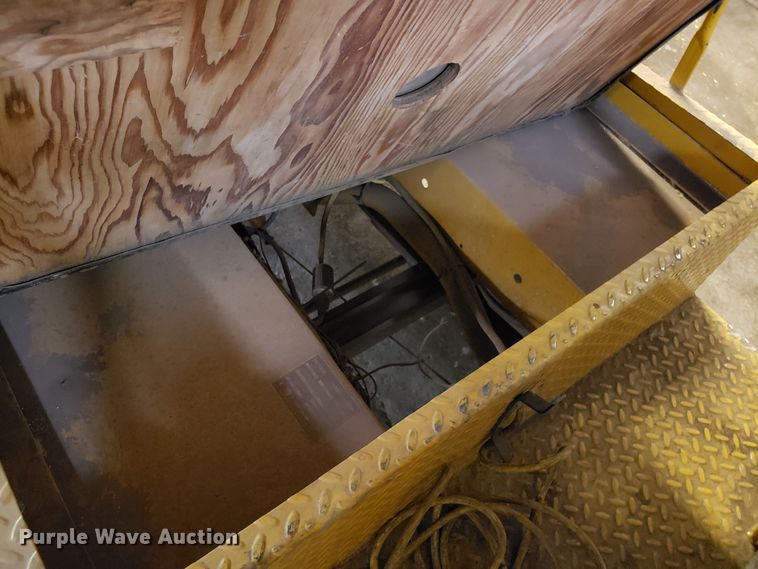 image for item IC9936 Taylor Dunn  utility cart