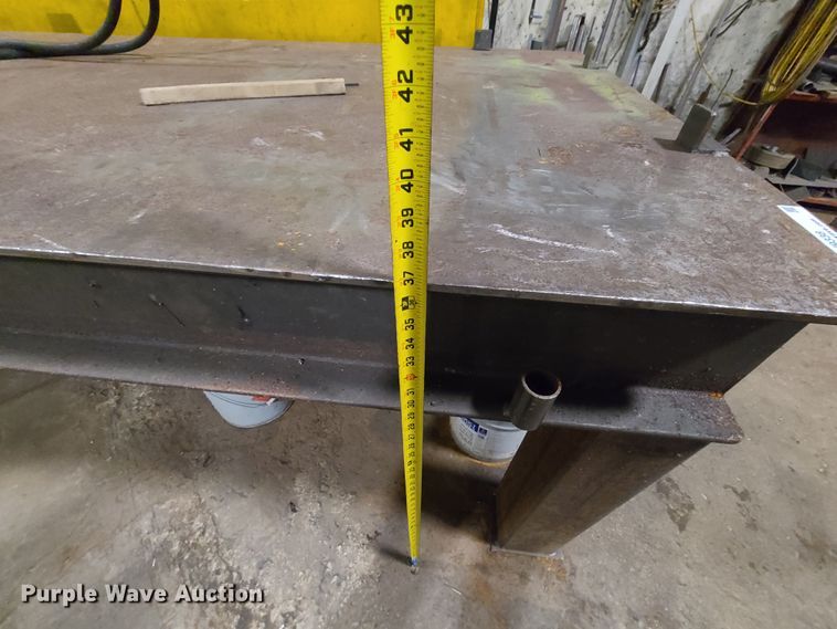 image for item IU9338 Welding station