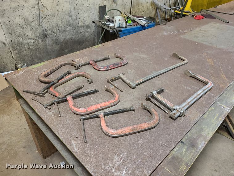 image for item IU9338 Welding station