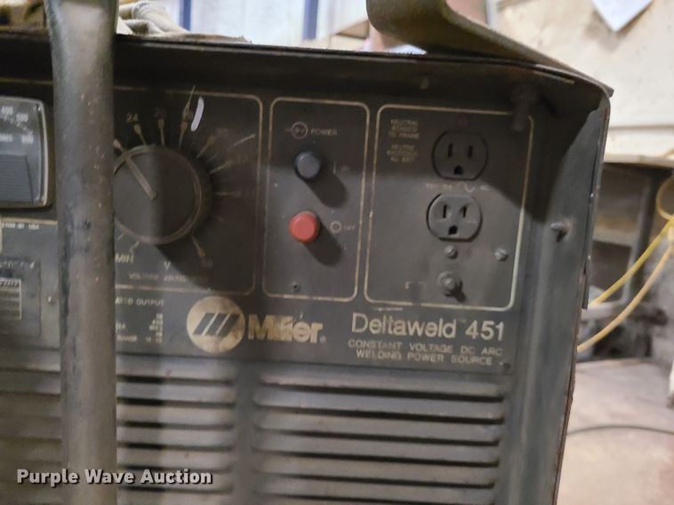 image for item IU9339 Welding station