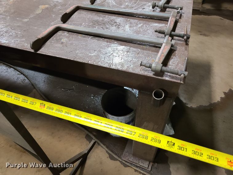 image for item IU9340 Welding station