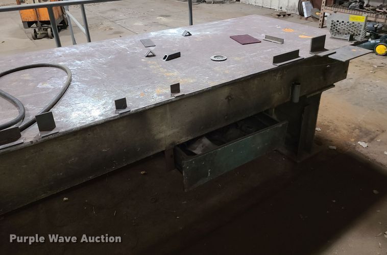 image for item IU9341 Welding station