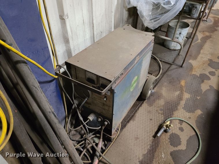 image for item IU9341 Welding station