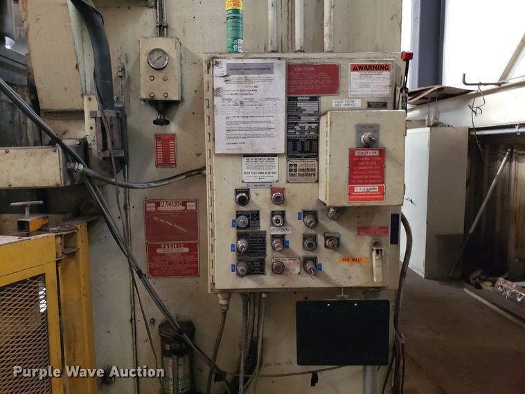 image for item IU9363 Pacific K400-16 hydraulic sheet metal brake