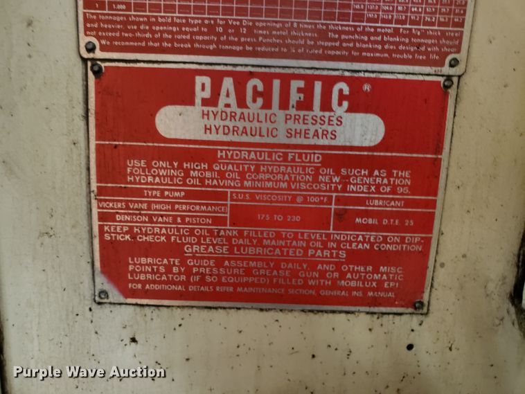 image for item IU9363 Pacific K400-16 hydraulic sheet metal brake