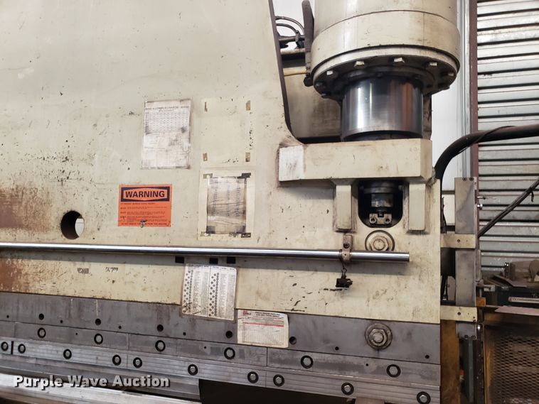 image for item IU9363 Pacific K400-16 hydraulic sheet metal brake