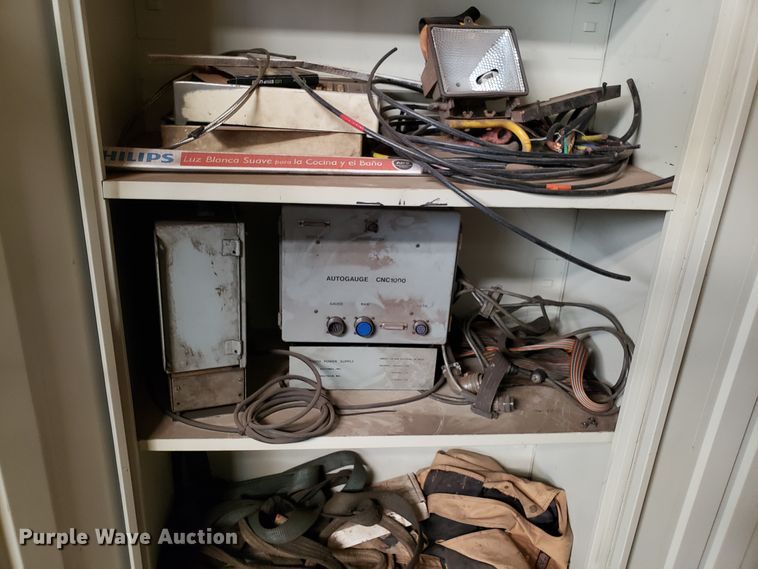 image for item IU9363 Pacific K400-16 hydraulic sheet metal brake