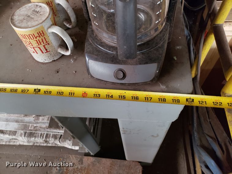 image for item IU9365 Steel table