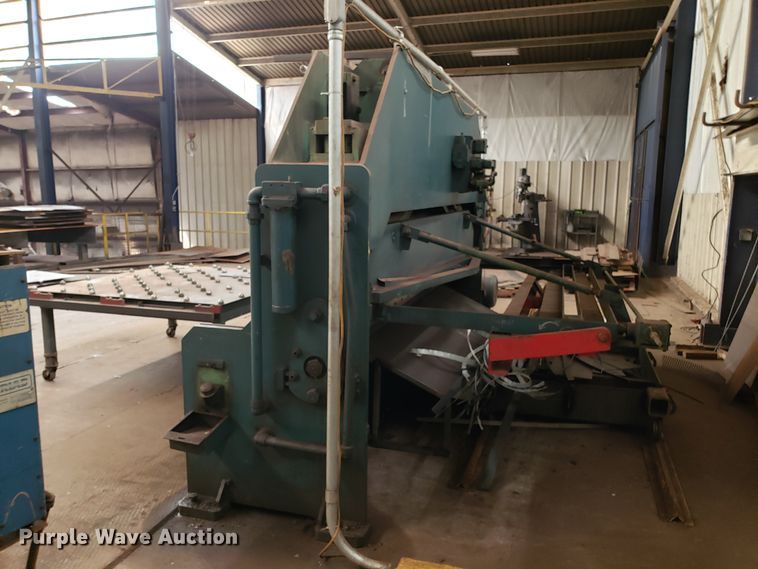 image for item IU9366 Hercules hydraulic sheet metal shear