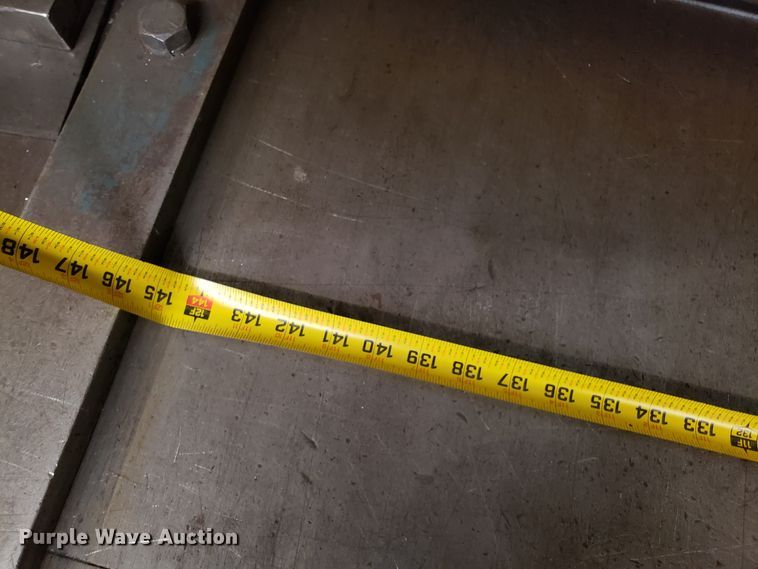 image for item IU9366 Hercules hydraulic sheet metal shear