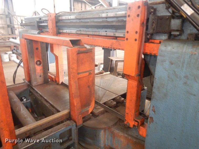 image for item IU9420 Do-All metal bandsaw