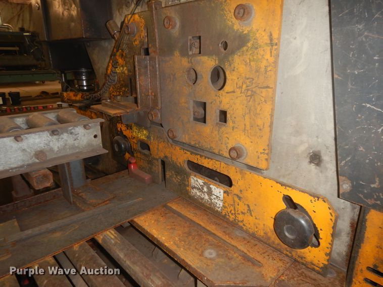 image for item IU9424 Kingsland Multi 140 hydraulic metal punch