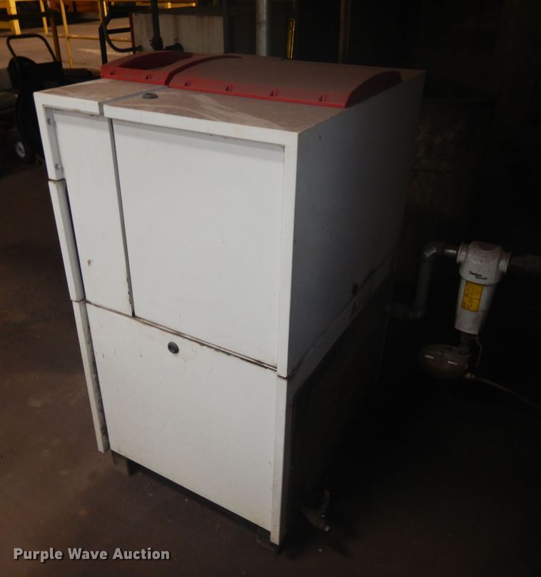 image for item KU9217 2016 Gardner Denver L15-22A air compressor system