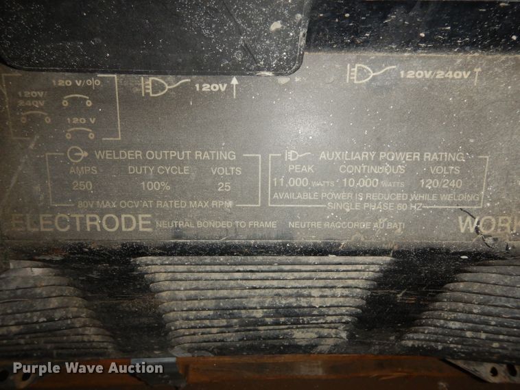 image for item KU9228 Lincoln Ranger 250GXT  welder/generator