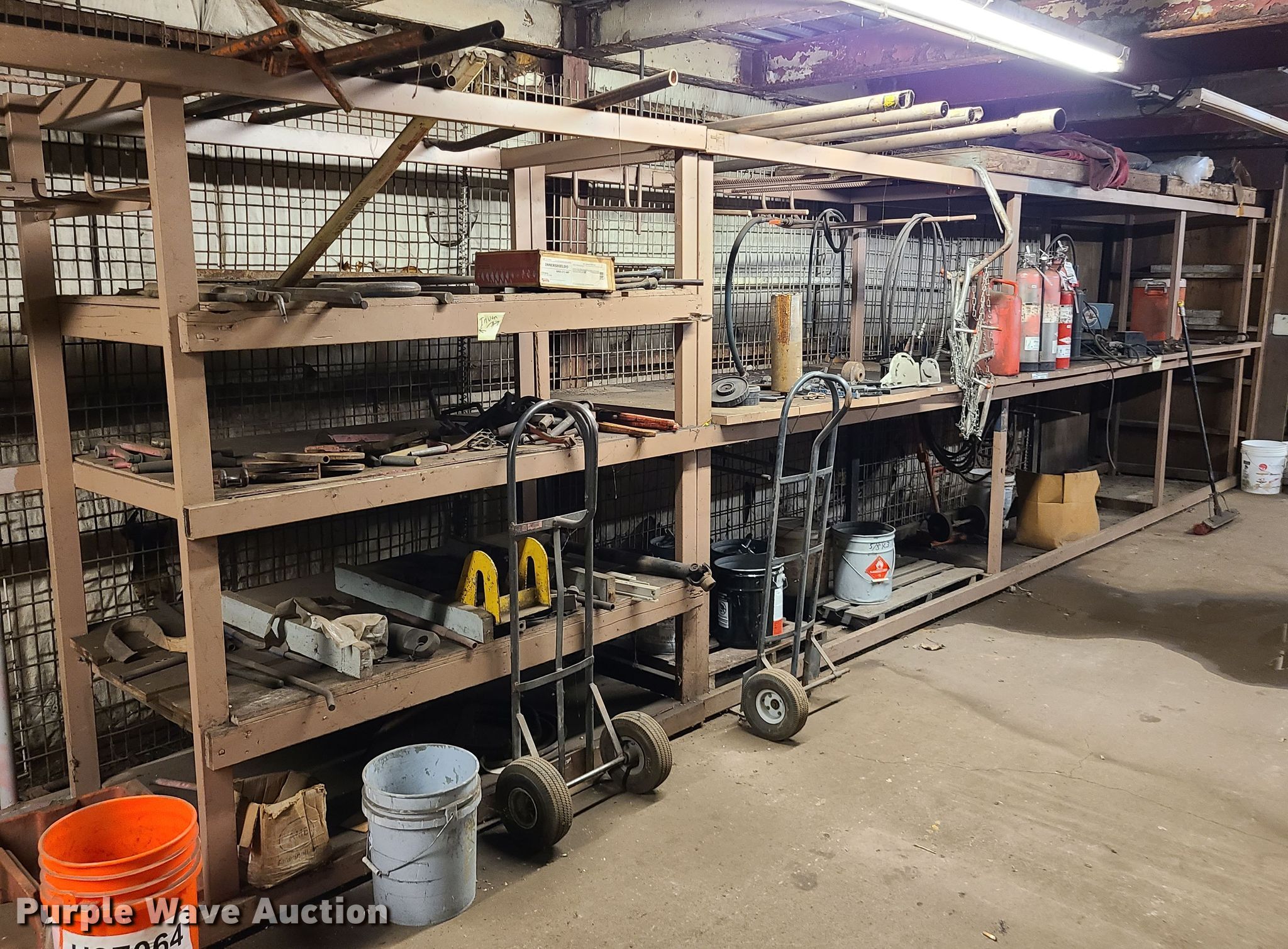 Tools in Kansas City, MO Item HM9951 sold Purple Wave