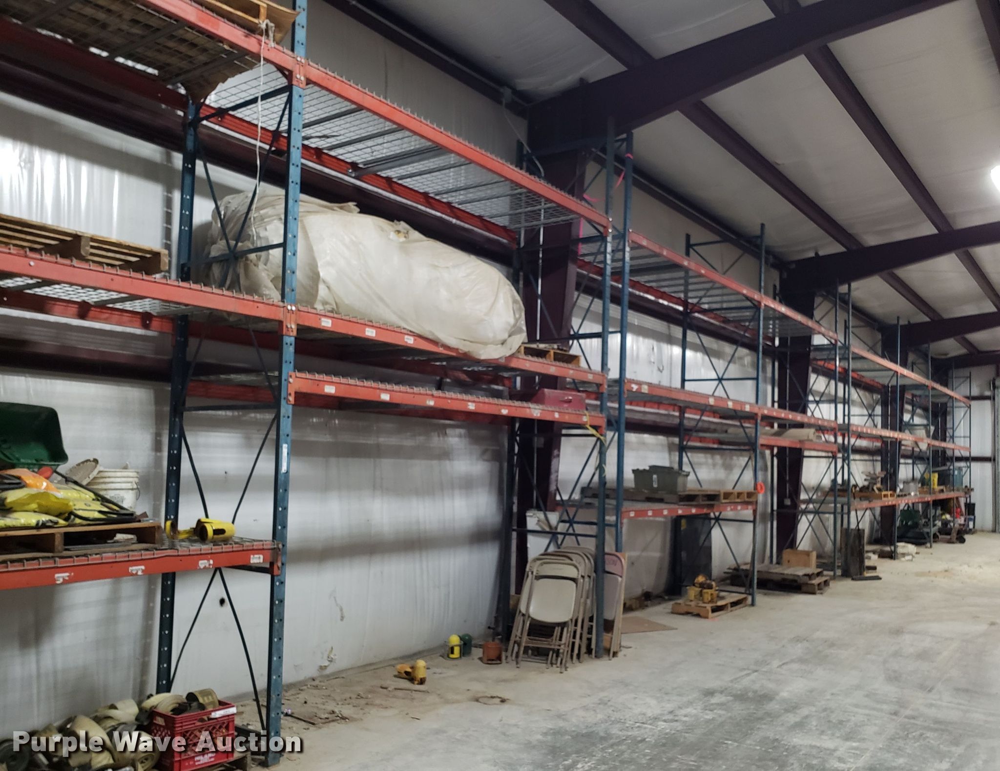 Pallet racking in Kansas City, MO Item IC9918 sold Purple Wave