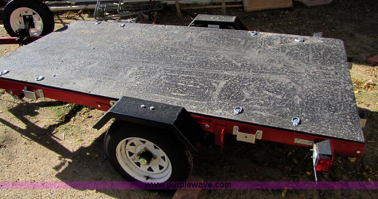 image for item 2005 Utility trailer