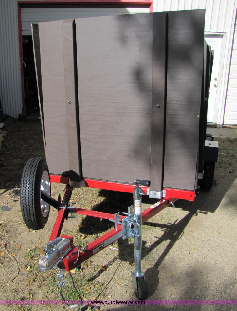 image for item 2005 Utility trailer