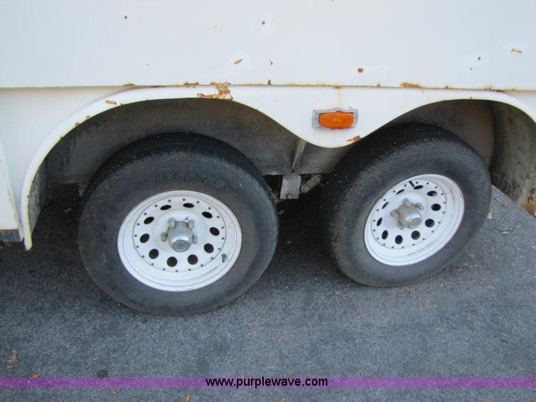 image for item 2006 1994 King dual axle utility trailer