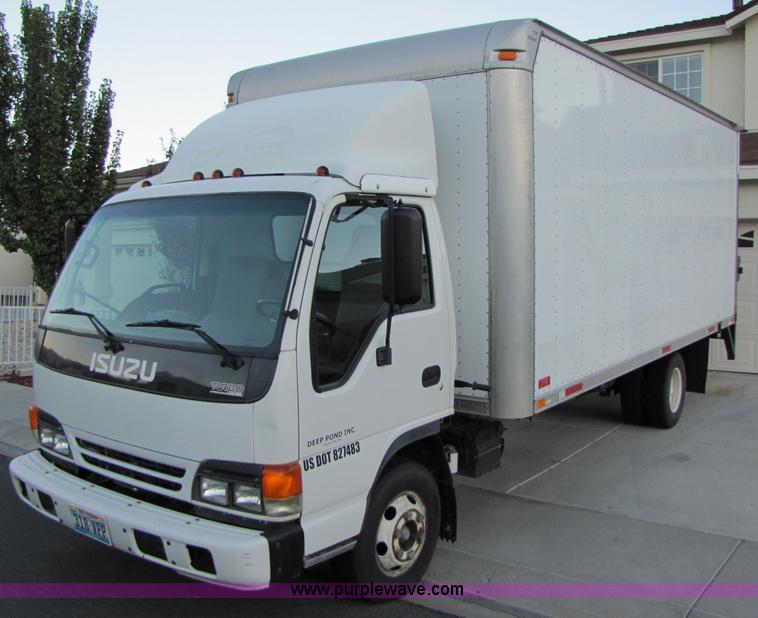 image for item 2007 2002 Isuzu NPR box truck
