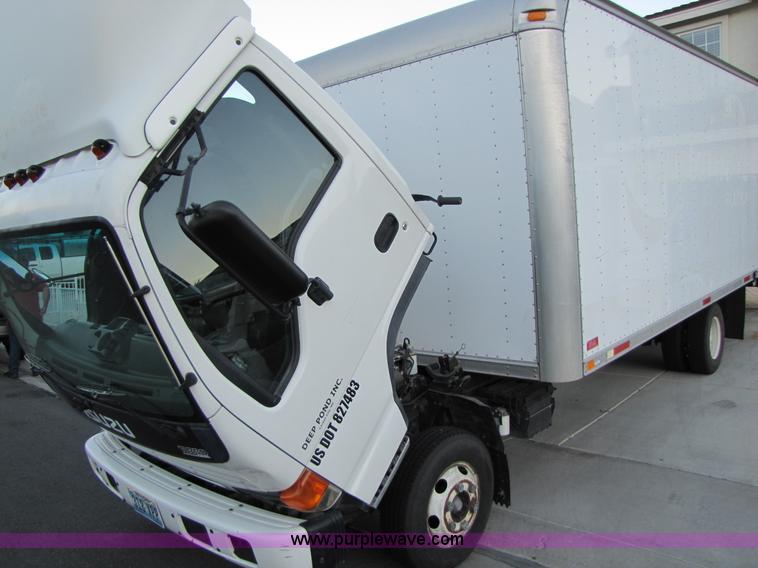 image for item 2007 2002 Isuzu NPR box truck