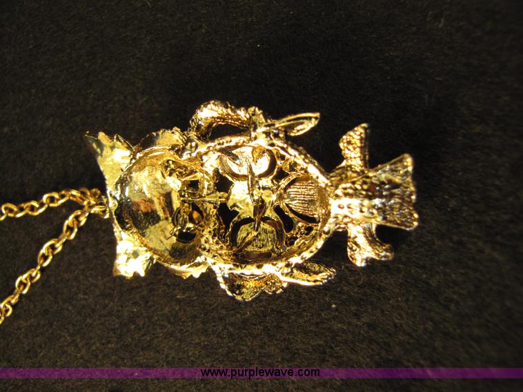 image for item 2753 Assorted jewelry