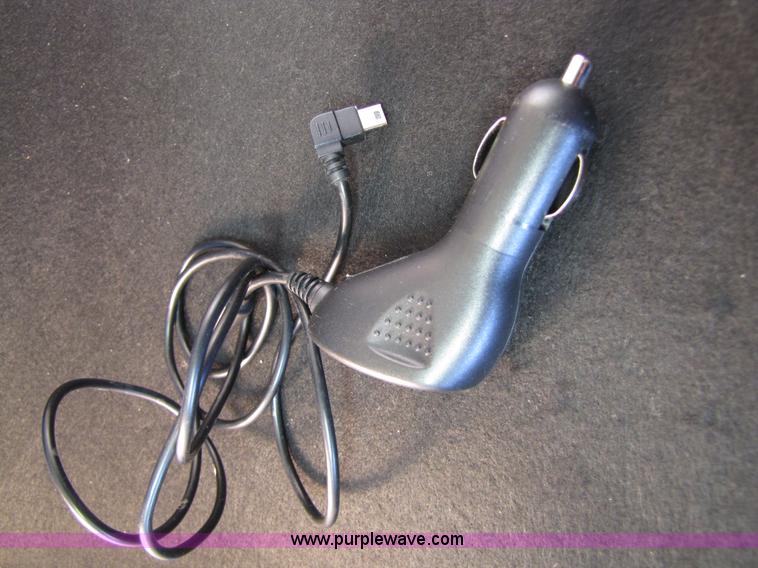 image for item 2764 Harmon Kardon GPS