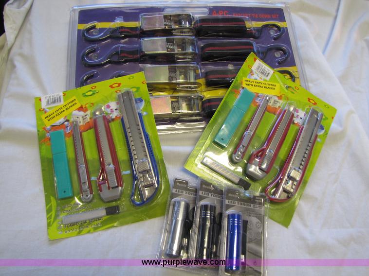 image for item 3577 Assorted tools