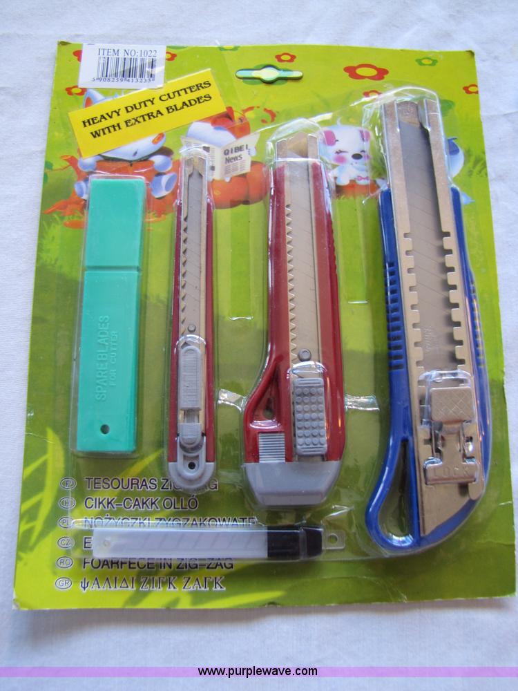 image for item 3577 Assorted tools