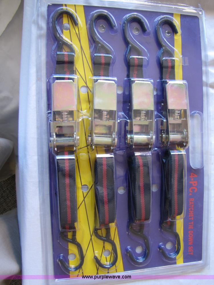 image for item 3577 Assorted tools