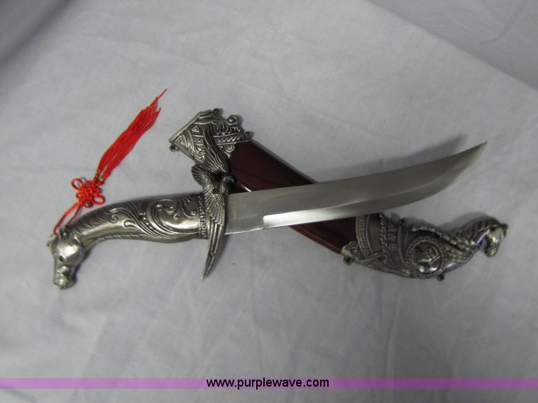 image for item 3580 (3) knives