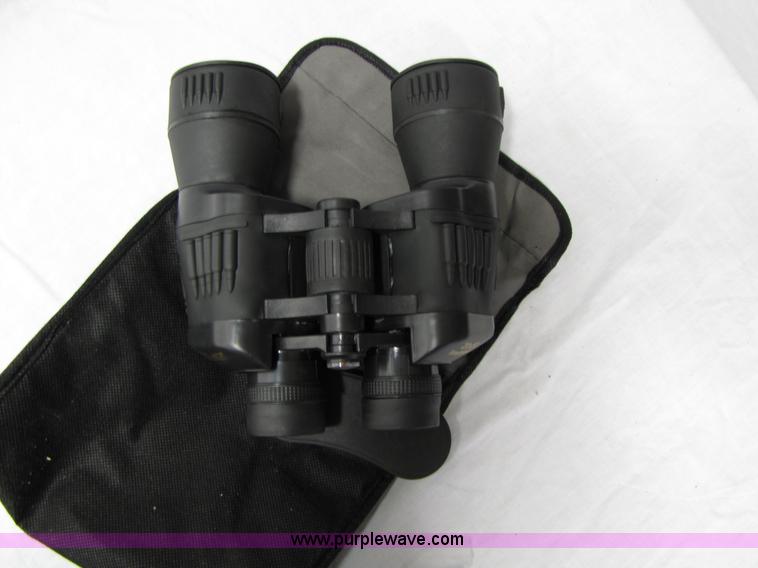 image for item 3582 Binoculars