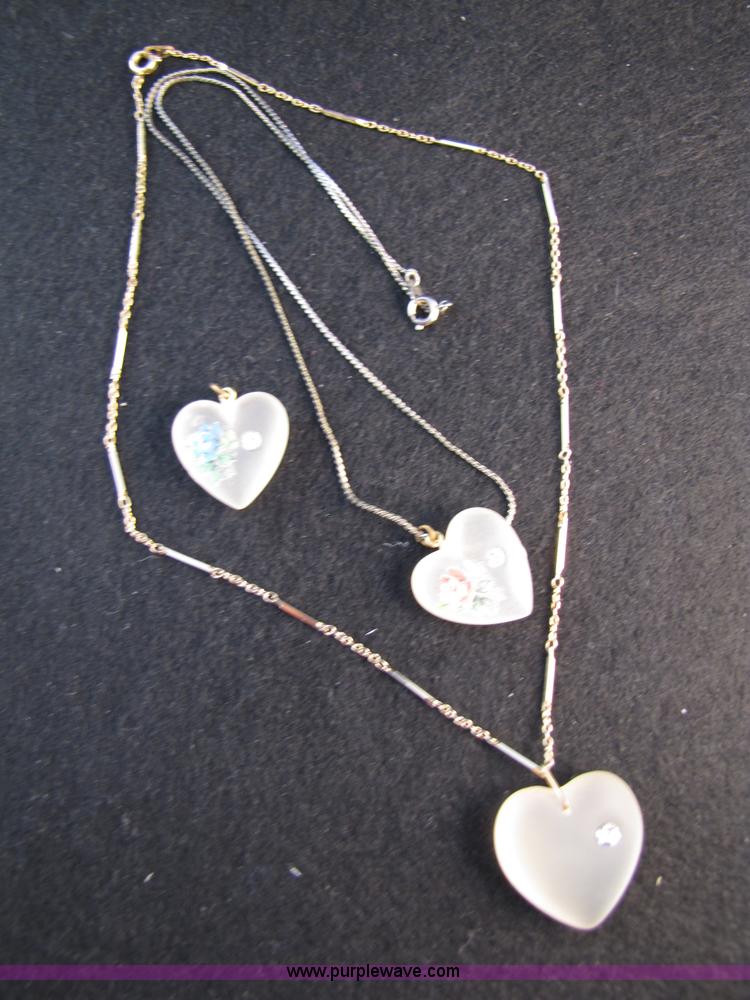 image for item 3590 Assorted jewelry