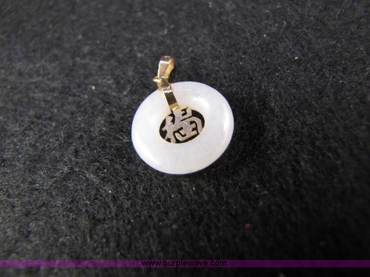 image for item 3595 Assorted jewelry