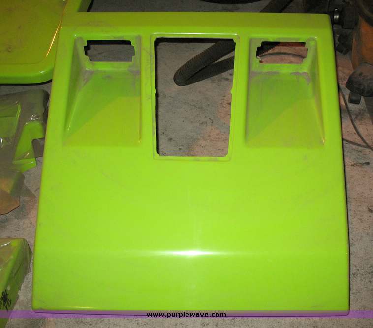image for item 3025 