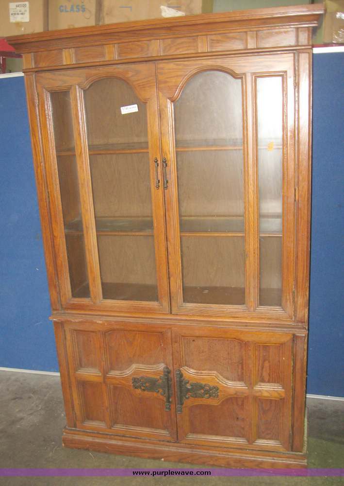 in MANHATTAN, KS Item 5746 sold Purple Wave