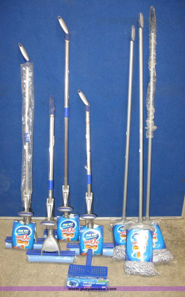 in MANHATTAN, KS Item 6853 sold Purple Wave