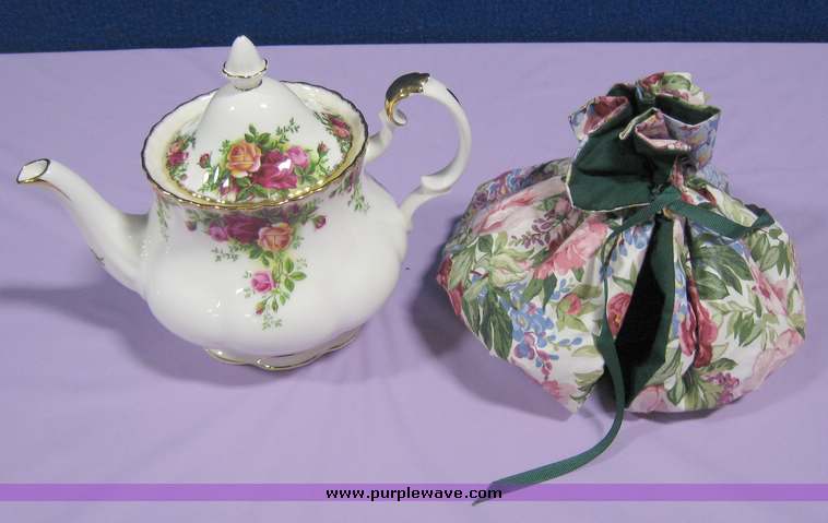 image for item 7833 
