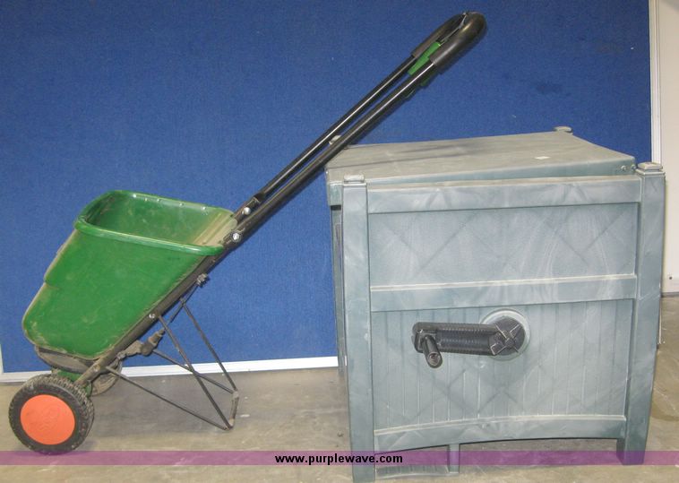 image for item 8582 