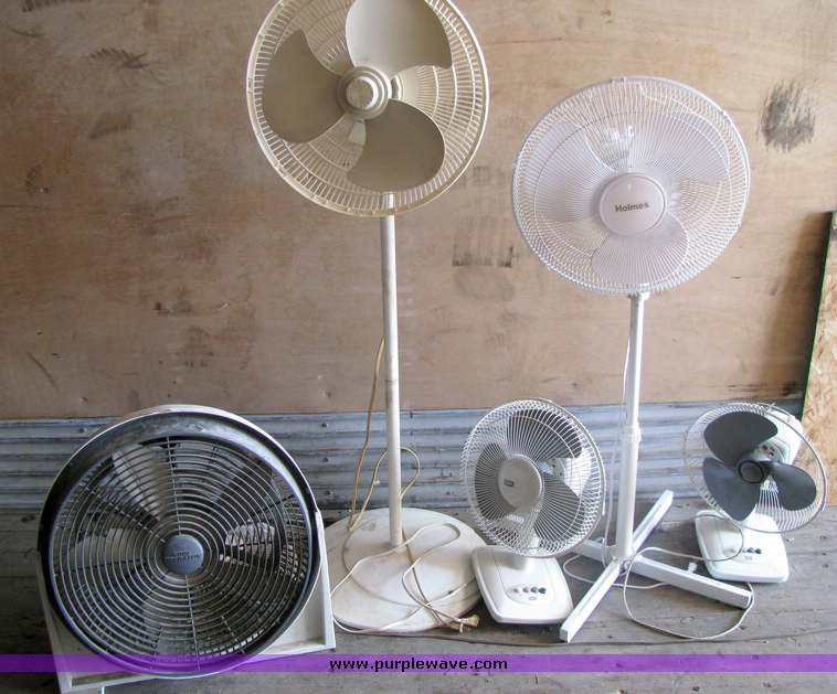 in MANHATTAN, KS Item 5070 sold Purple Wave