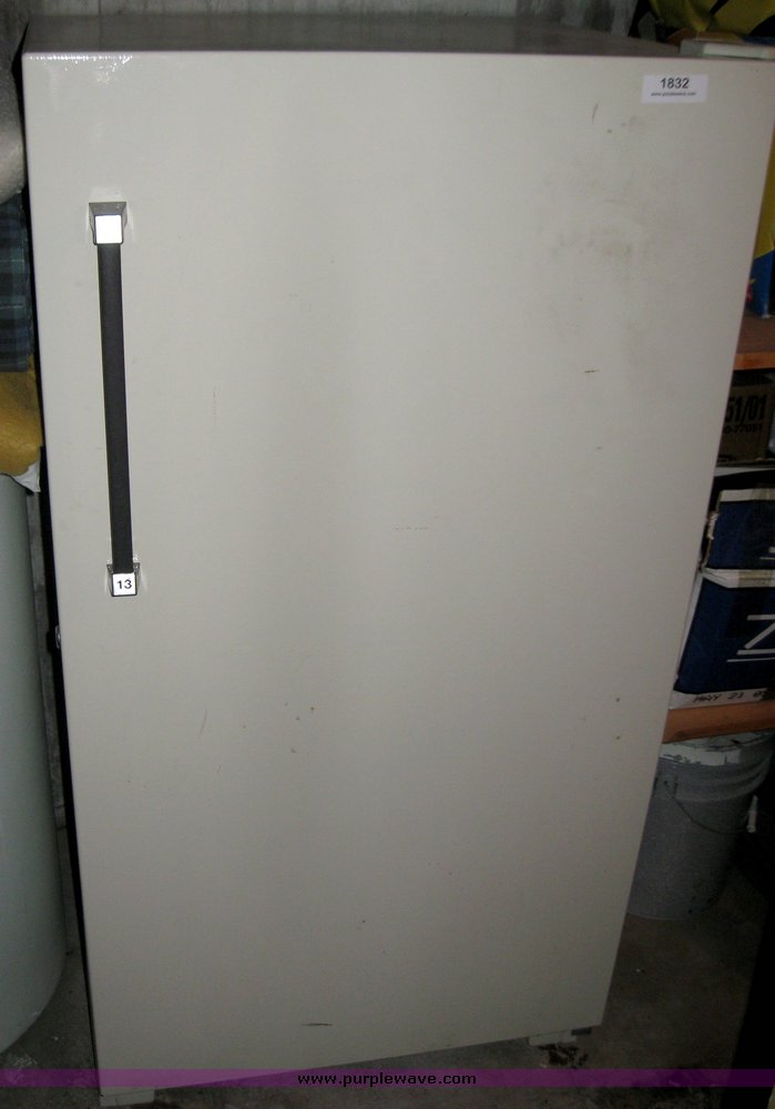 image for item 1832 