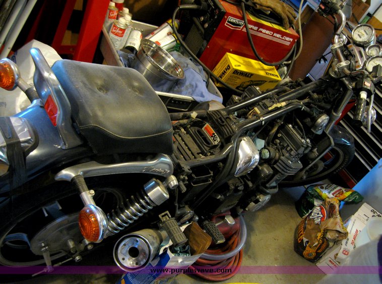 image for item 8032 